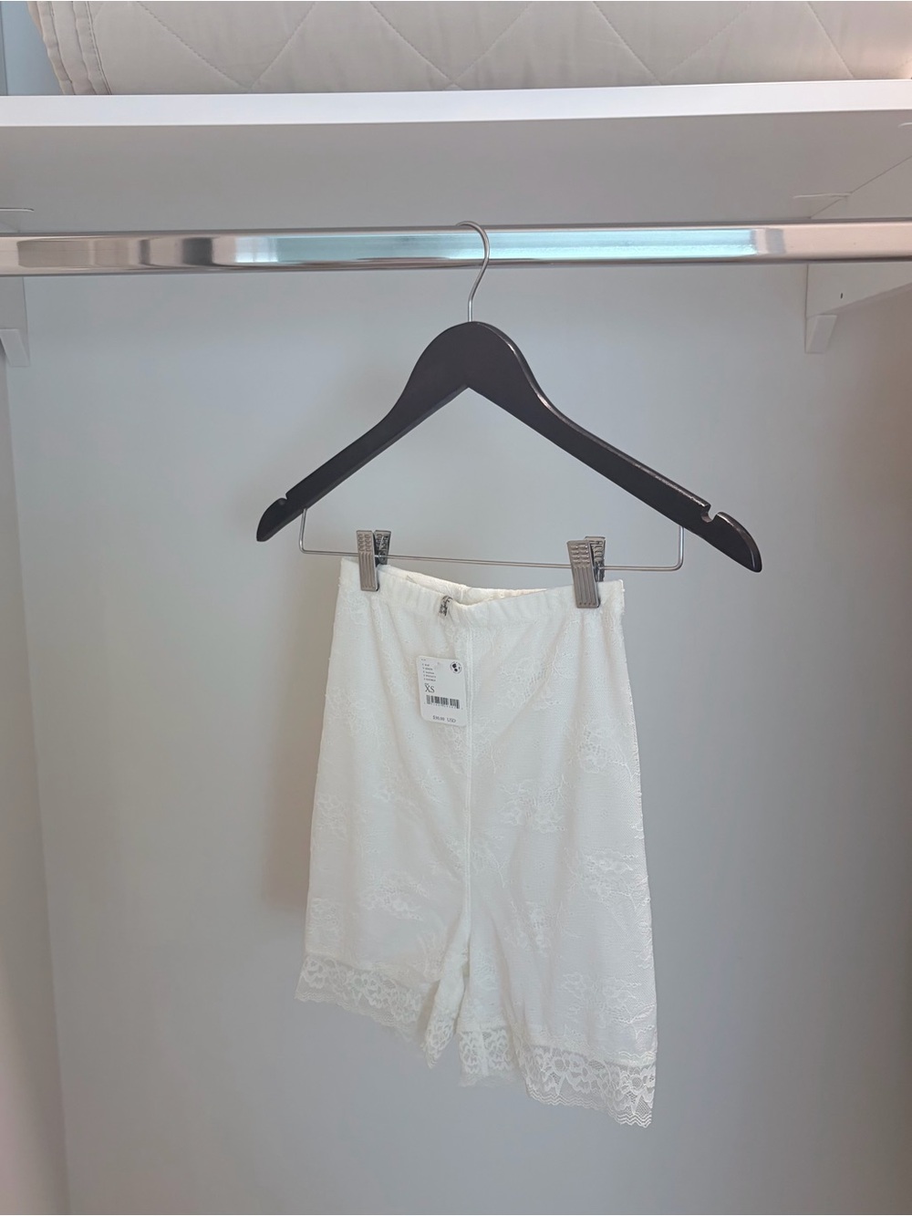NWT FREE PEOPLE lace high waisted shorts